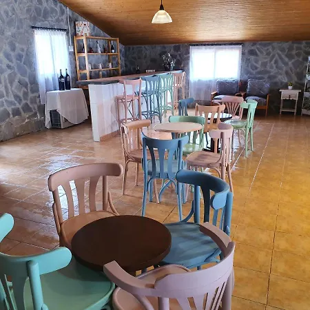 Masia El Molinete 3* Mora de Rubielos