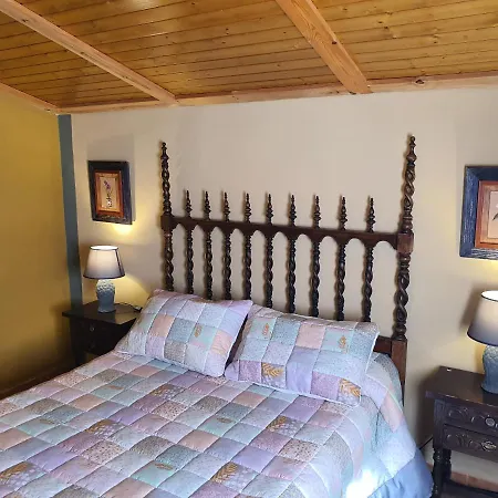 Masia El Molinete 3* Мора-де-Рубьелос