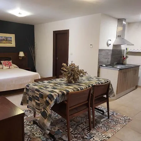 Masia El Molinete 3* Мора-де-Рубьелос