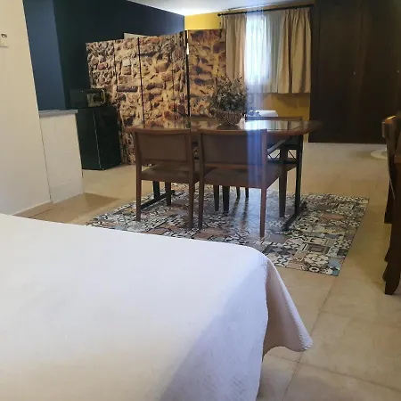 Masia El Molinete 3* Мора-де-Рубьелос
