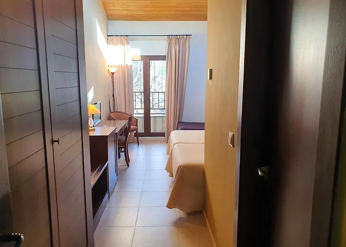 Masia El Molinete 3* Mora de Rubielos