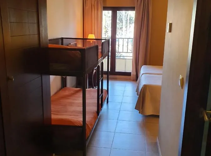 Masia El Molinete 3* Mora de Rubielos