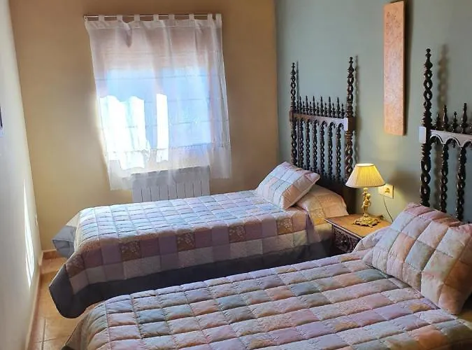 Masia El Molinete 3*